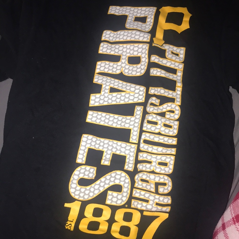 Pittsburgh Pirates T shirt